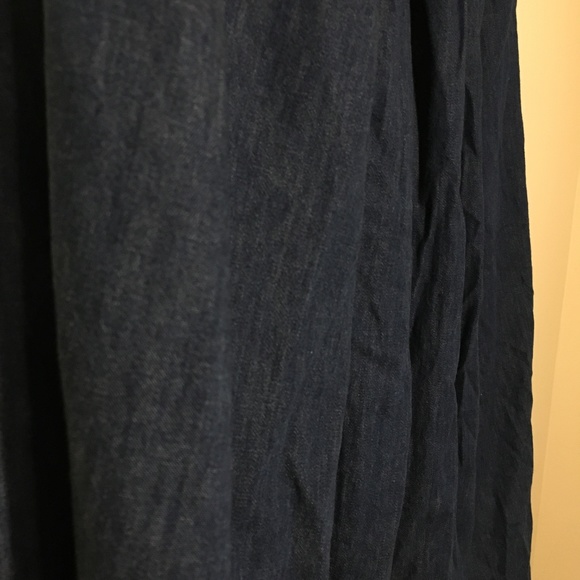 //vintage guess denim skirt// - Picture 3 of 4